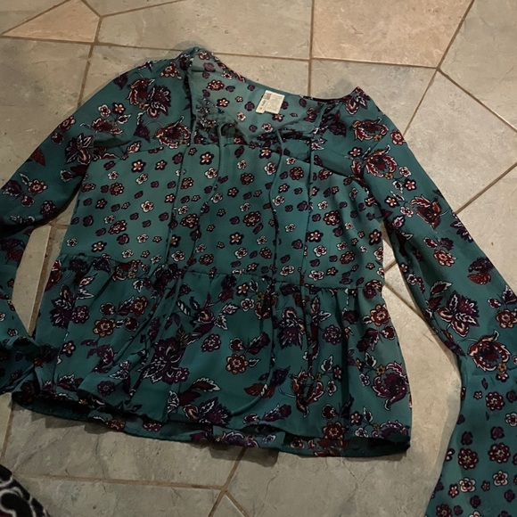 Japna Teal Floral Blouse - Picture 1 of 2